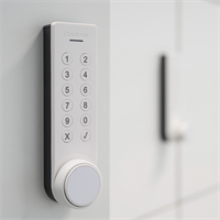 GL7p Lock

The versatile electronic battery lock: Access through PIN for visitors and RFID credentials for employees at the same time. Also with a wireless interface.