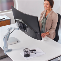Novus CLU Plus - Supports curved screens and larger monitors with easy ergonomic positioning.